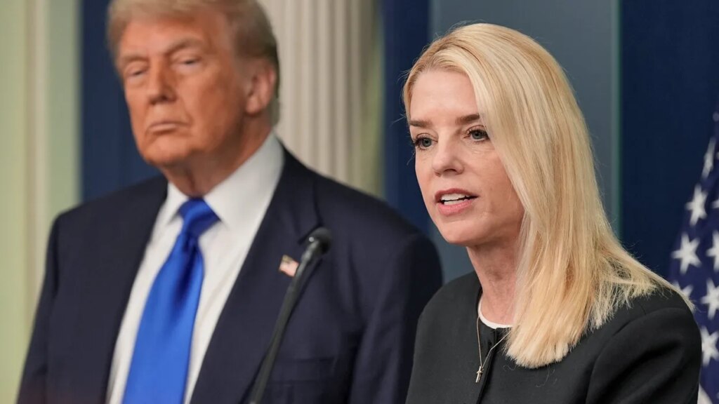 Pam Bondi diagnosed with thyroid cancer following her removal from the DOJ