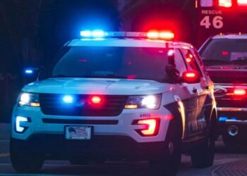 Couple caught using racial slurs while attacking child and spraying hose at group in cafe