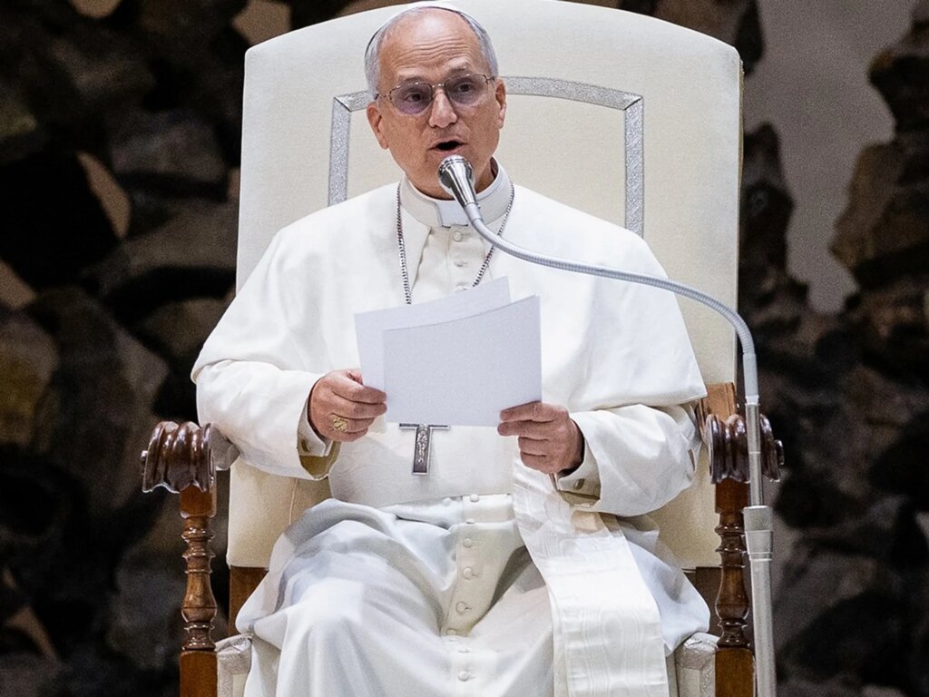 Pope Leo poses huge problem for far-right Christians who ’embraced a moral filth’: expert