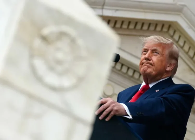 ‘He’s desperate’: Ex-insider reveals Trump’s eagerness to end war being used against him