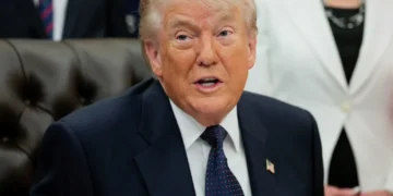 GOP staffers secretly using ‘burner phones’ to bet against their own party: analysis