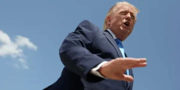 Trump set ally’s hair on fire by inching closer to Iran war surrender: Insider