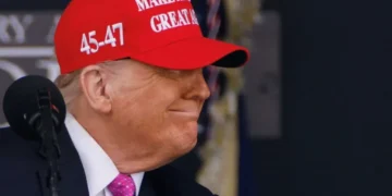 Trump-voting C-SPAN caller throws away MAGA hat: ‘I apologize to all of America’