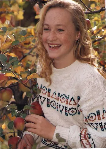 Rachel Dolezal looking pale-skinned and freckled, at about age 15.