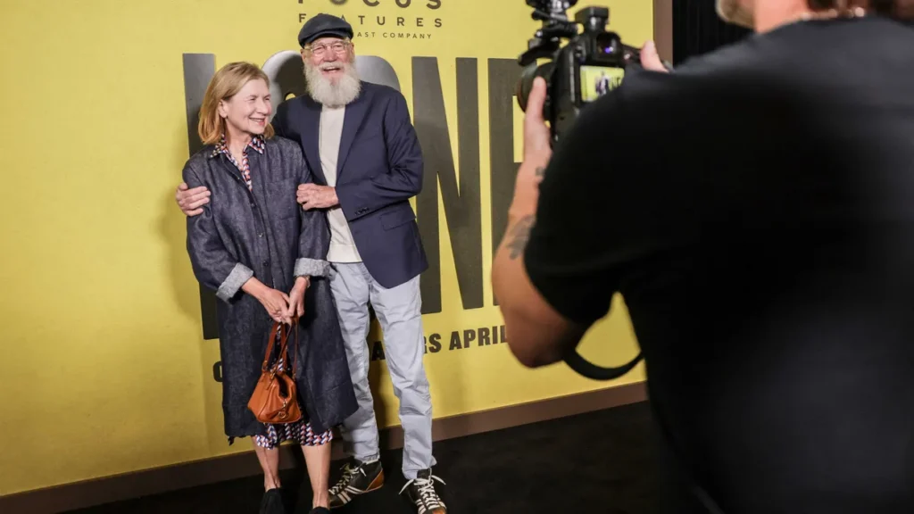 ‘They’re lying weasels’: Legendary comedian goes after MAGA-fied CBS