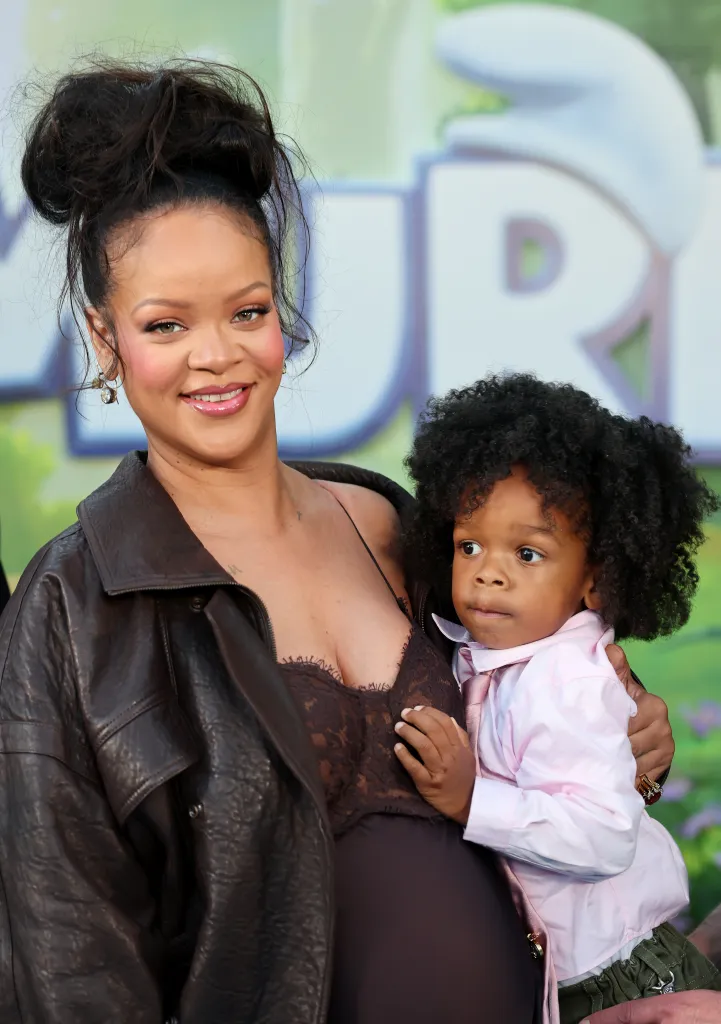 Rihanna and RZA Athelston Mayers at the Los Angeles Premiere of Paramount Pictures “Smurfs.”