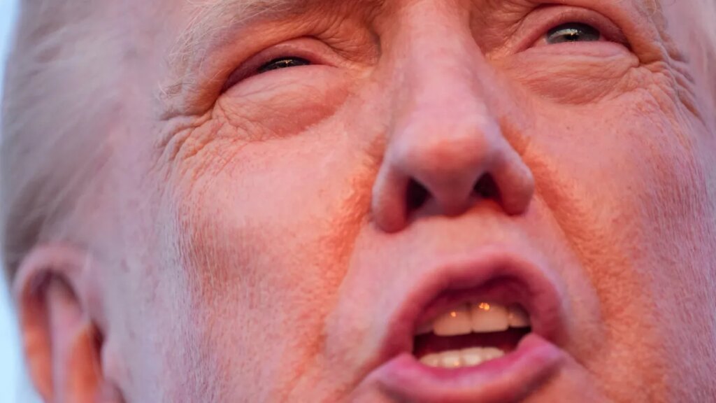 Trump takes shot at pope as pontiff meets with his hometown mayor