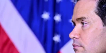 Marco Rubio DJing and entertaining masks deteriorating Trump admin crisis: analysis