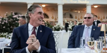 Trump official buried in mockery after ridiculous claims in hearing: ‘Very dumbest people’