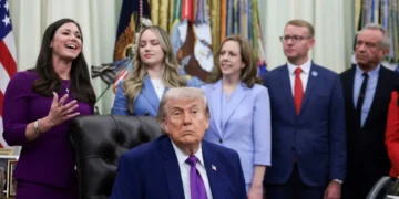‘That’s disgusting’: Mockery as Trump drops ‘loyal to me’ veiled threat on live TV