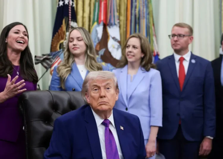 ‘That’s disgusting’: Mockery as Trump drops ‘loyal to me’ veiled threat on live TV