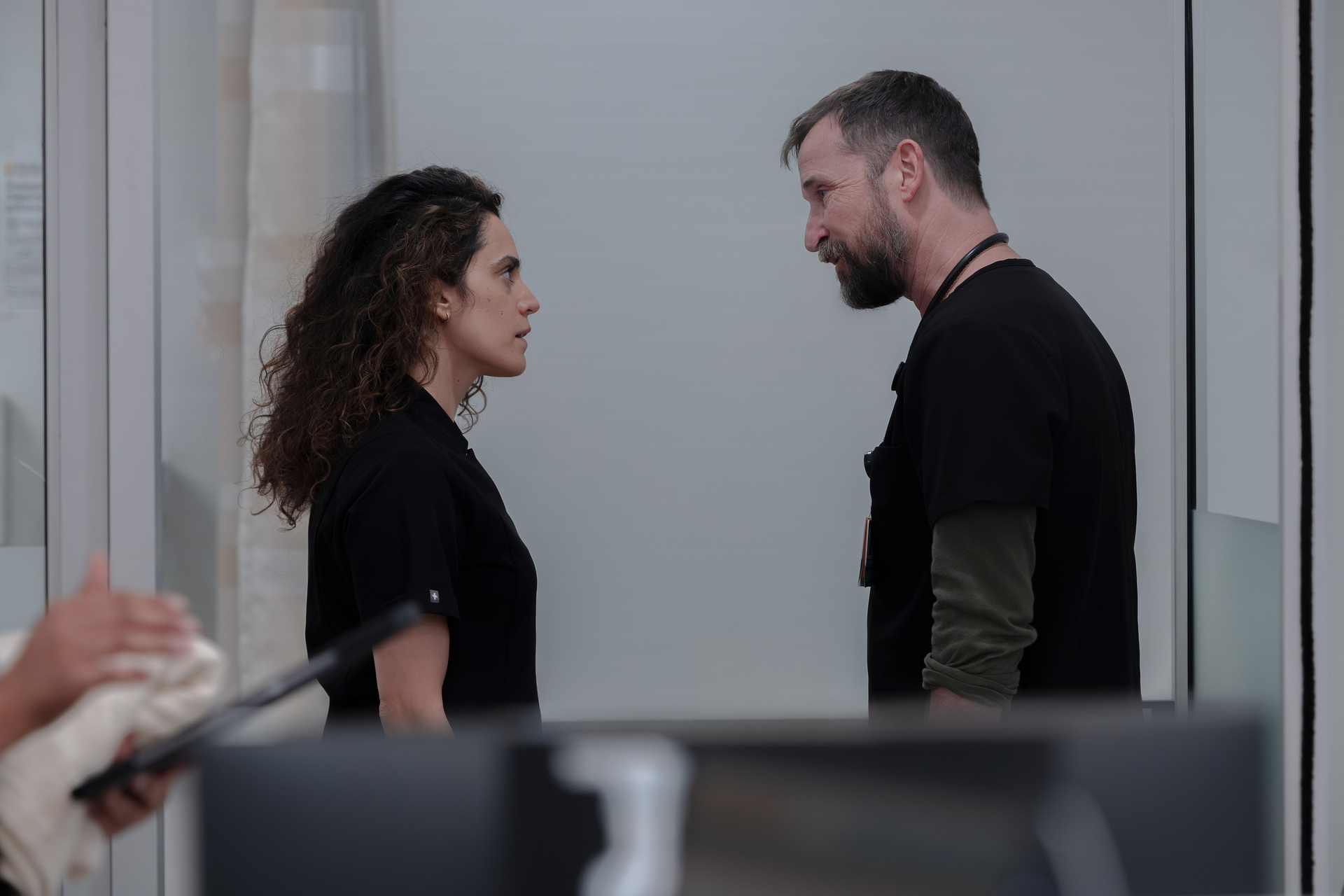 Sepideh Moafi, Noah Wyle in
