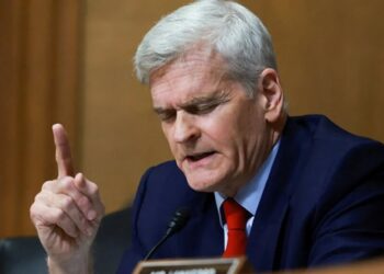‘The executioner comes’: James Carville sees no path for GOP senator who wronged Trump