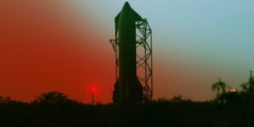 SpaceX Bombarded With Lawsuits to Accusing Starship of Damaging Homes