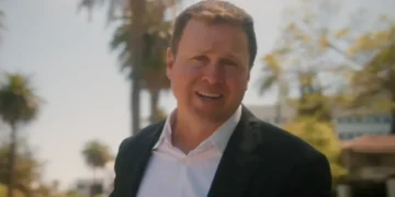 Dark lesson as Republican reality TV star floods voters with ‘Gotham-grade dystopia’