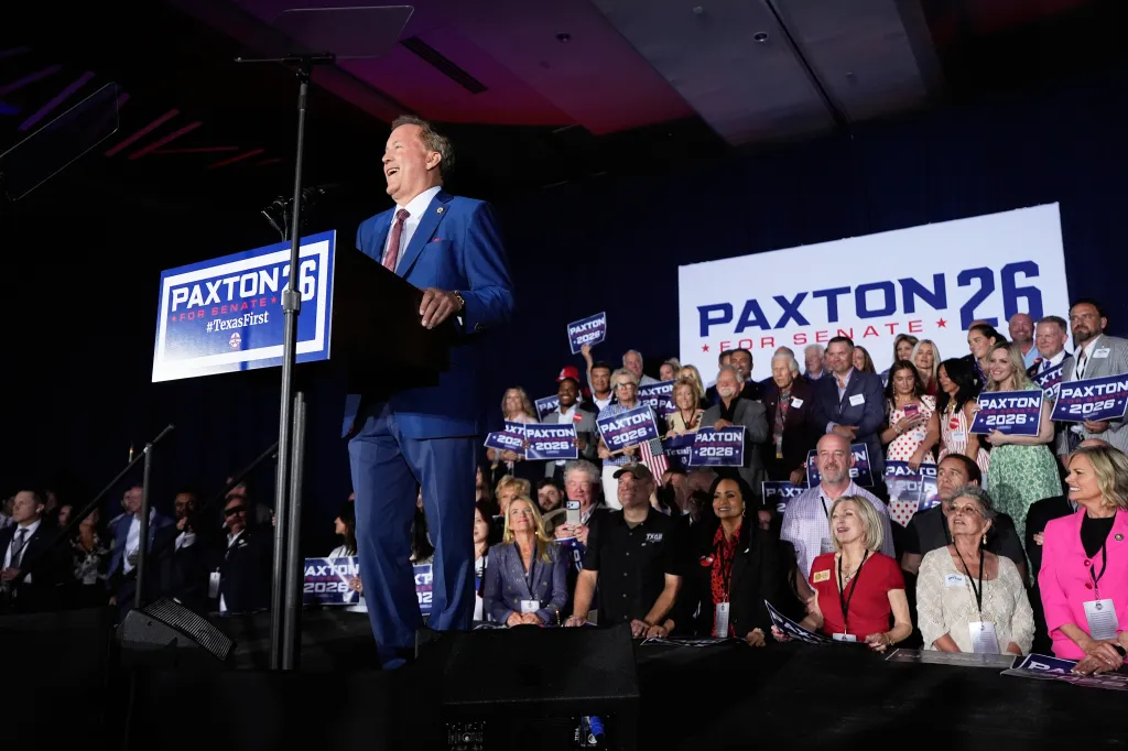Paxton