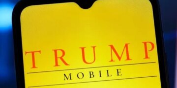 ‘I’m sorry, what?’ Ex-GOP rep gobsmacked by fine print for Trump’s gold phone