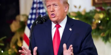 Trump’s spitting image is lining up a fresh con for America