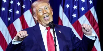 Trump said to have among ‘worst mental health episodes’ after multi-hour overnight blitz