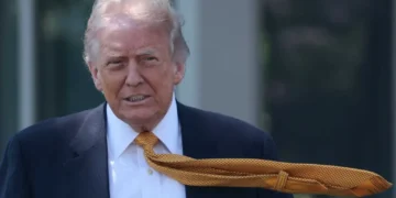 ‘Thank goodness!’ Trump’s startling admission about the economy mocked by analyst