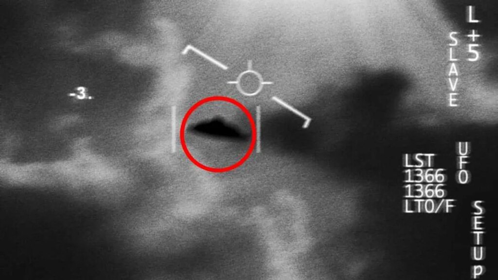Trump’s strange picture prompts speculations of more UFO revelations