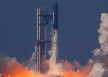 SpaceX launches its biggest, most beefed-up Starship yet on a test flight