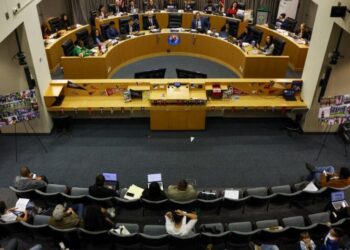 Feds probe LAUSD for allegedly reassigning, not removing, teachers accused of sex misconduct