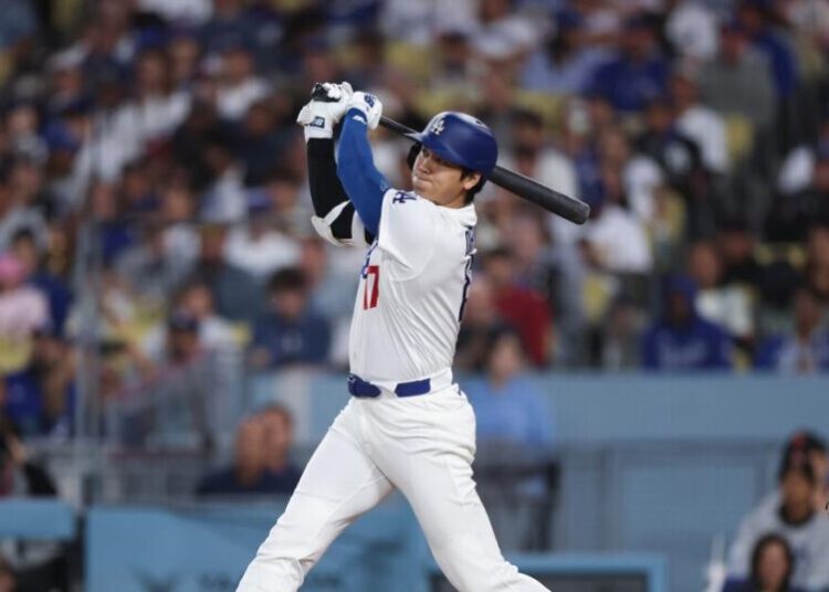 Shohei Ohtani ends home run drought, but struggling Dodgers fall to Giants again