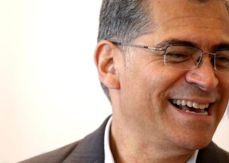 Coded messages, ‘red boxing’ and other allegations in California’s testy race for governor