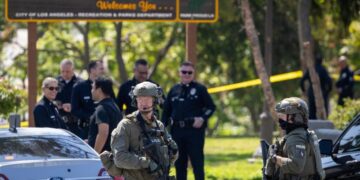 Feds charge former L.A. nonprofit worker with possessing fentanyl, meth near MacArthur Park