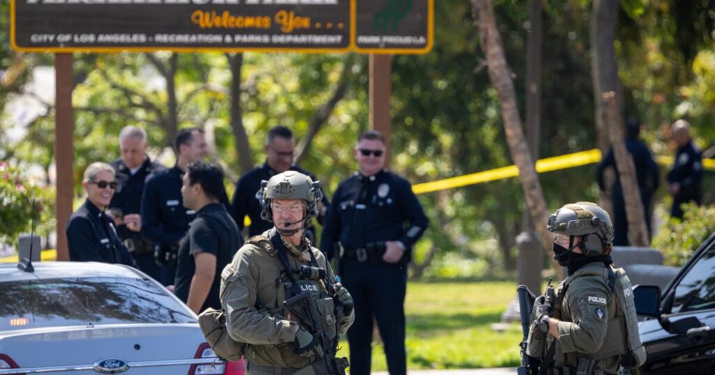 Feds charge former L.A. nonprofit worker with possessing fentanyl, meth near MacArthur Park