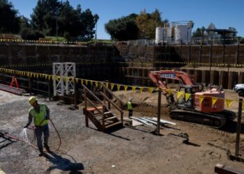 Southern California could get 85% of its water locally and avoid Delta tunnel, groups say