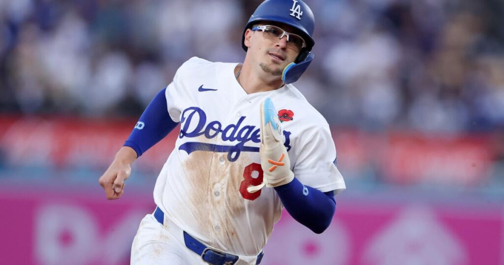 Dodgers ride Kiké Hernández’s emotional comeback and seventh-inning surge to beat Rockies