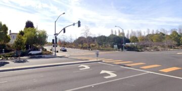 SoCal 12-year-old on e-bike collides with a Tesla, suffers significant head injuries