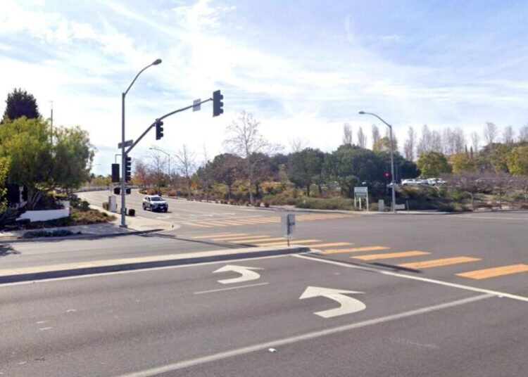 SoCal 12-year-old on e-bike collides with a Tesla, suffers significant head injuries