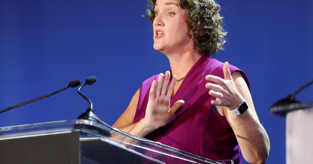 As questions of temperament persist, Katie Porter tries to regain edge in governor’s race