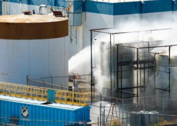 Failing Orange County chemical tank rises to 100 degrees — the maximum temperature on the gauge