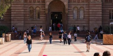 U.S. citizen students choose between college financial aid and protecting parents from ICE