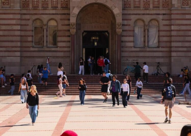 U.S. citizen students choose between college financial aid and protecting parents from ICE