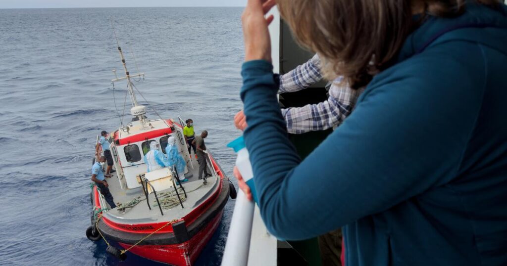 ‘This is not another COVID’: WHO seeks to reassure Spanish island as hantavirus-stricken ship approaches