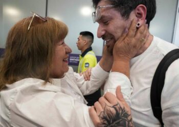 Chilean American stolen as a baby reunites with his mom and gets a second chance at family