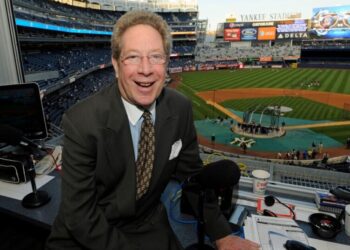 John Sterling, theatrical Yankees broadcaster known for enduring home run calls, dies at 87