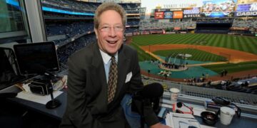 John Sterling, theatrical Yankees broadcaster known for enduring home run calls, dies at 87