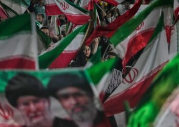 U.S. says it struck a commercial ship trying to breach blockade and reach Iran