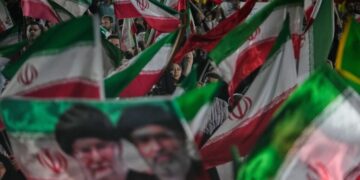 U.S. says it struck a commercial ship trying to breach blockade and reach Iran