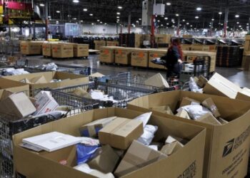 Mail-a-handgun: Trump administration pushes to allow firearms to be delivered by USPS
