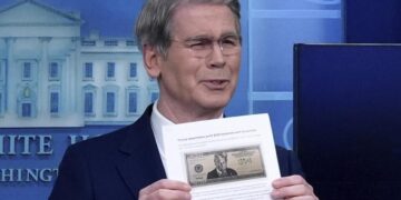 Treasury Secretary Bessent confirms limited steps toward a $250 bill featuring Donald Trump