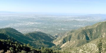 Man dies on Mt. Wilson trail in second death in a week