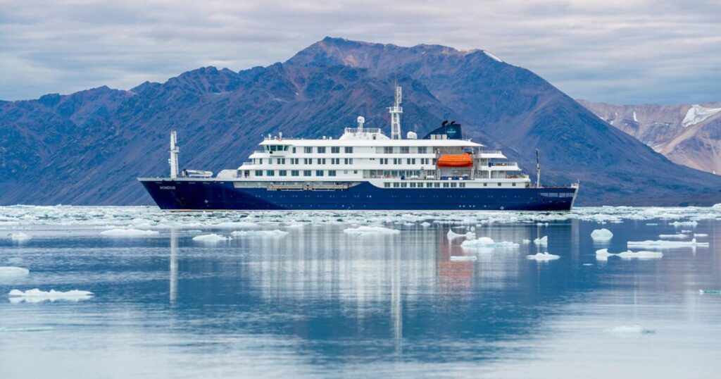 A cruise ship is waiting for help after a suspected outbreak of rare hantavirus onboard killed 3