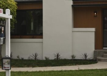 Thousands are leaving Los Angeles year after year. This is why we still have a housing crunch
